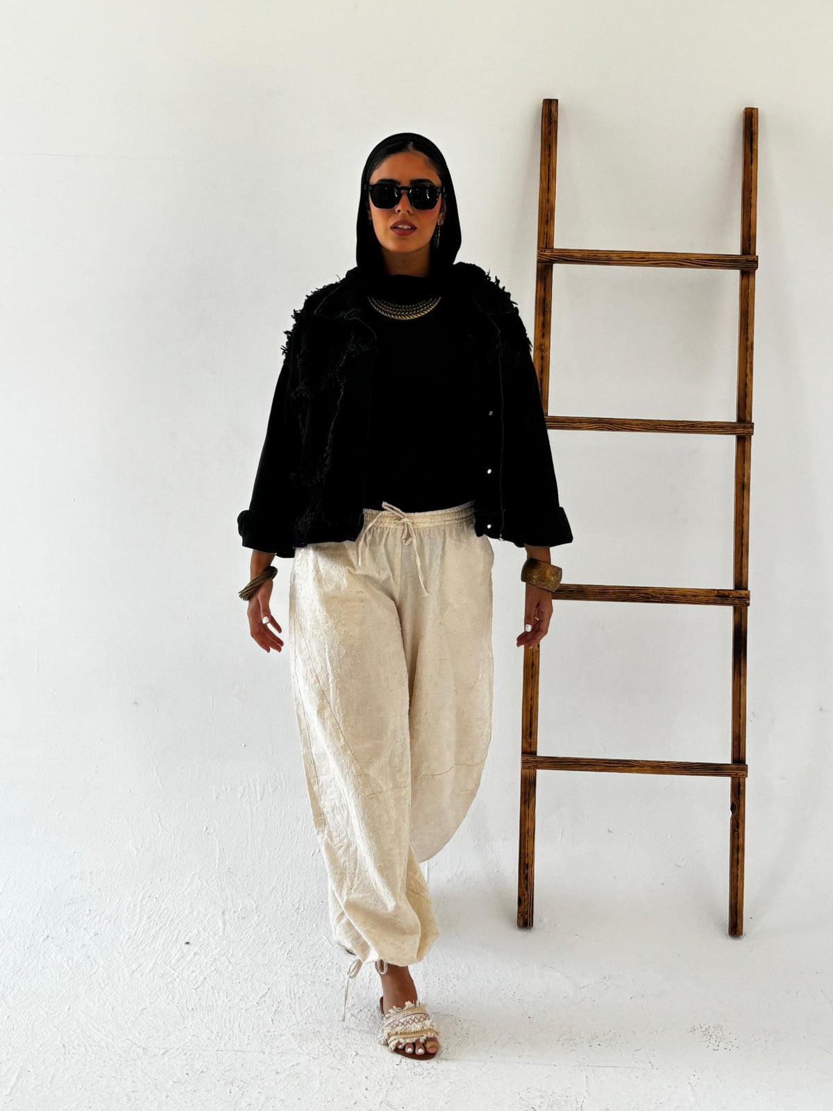 The Linen Balloon Pants front view