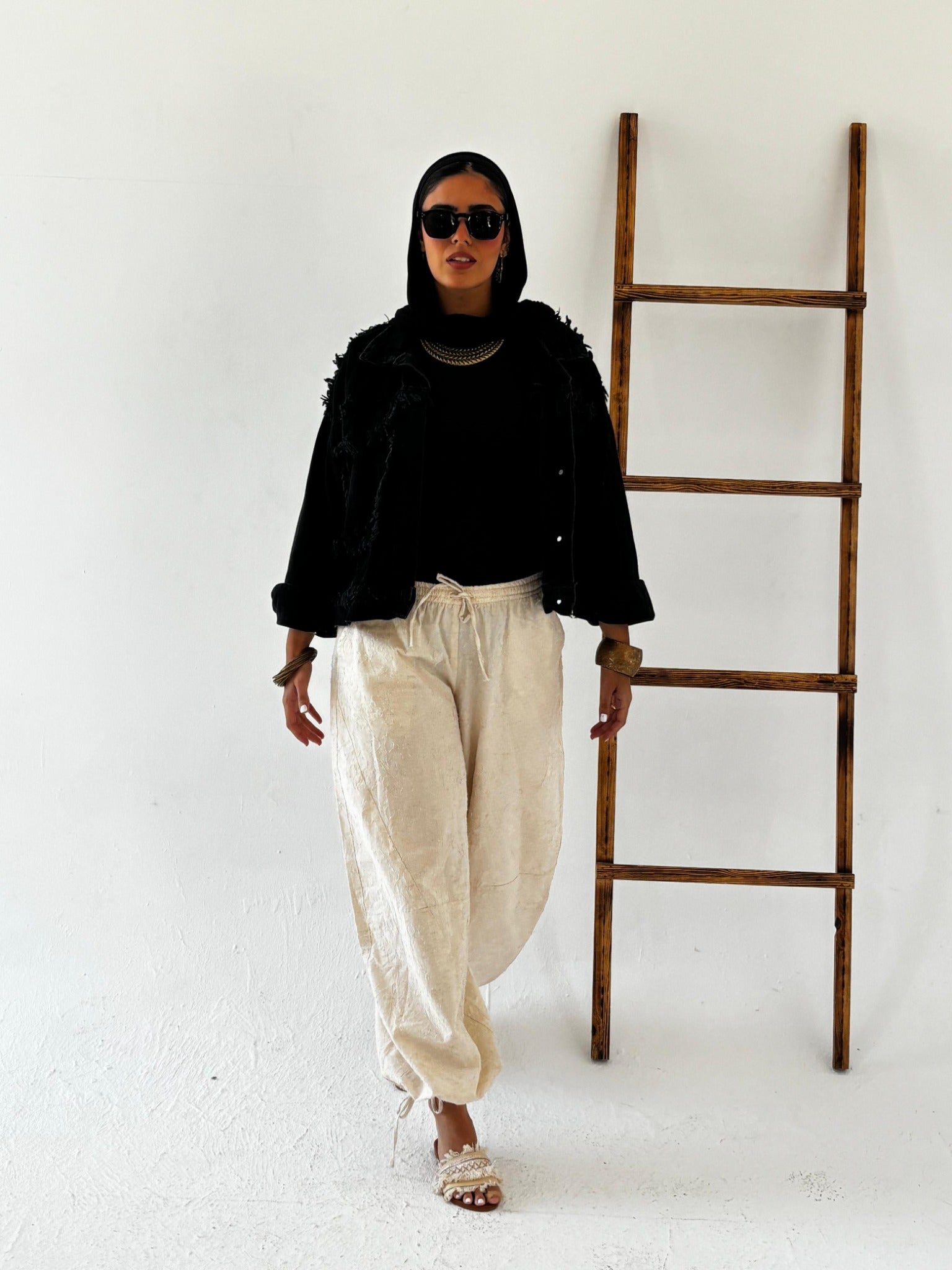 The Linen Balloon Pants front view
